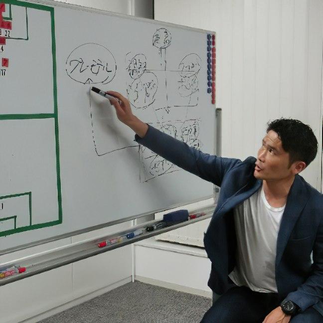 数学教員免許をもつ、通称“岩政先生”