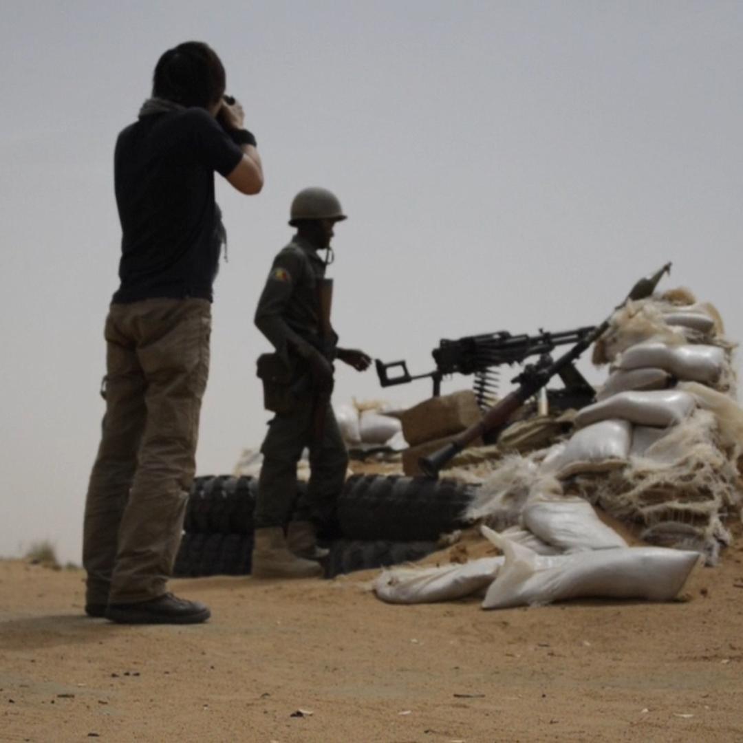 戦場フォトグラファー