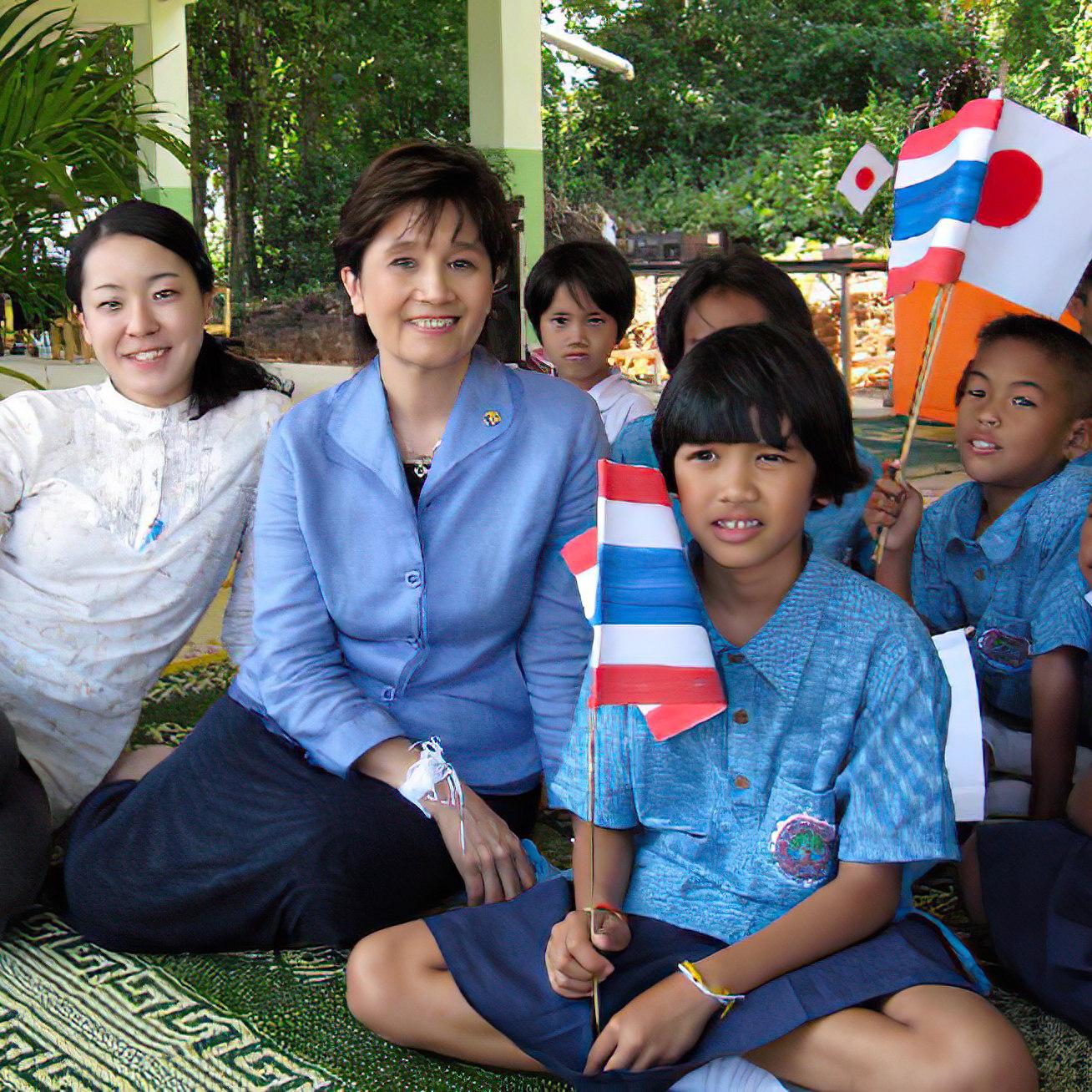 ボランティア：AWCアジアの女性と子供ネットワーク